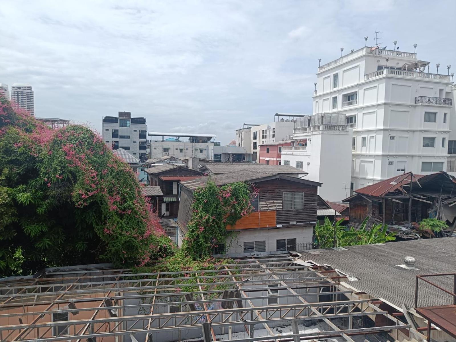 The House Hostel Bangkok Exterior foto