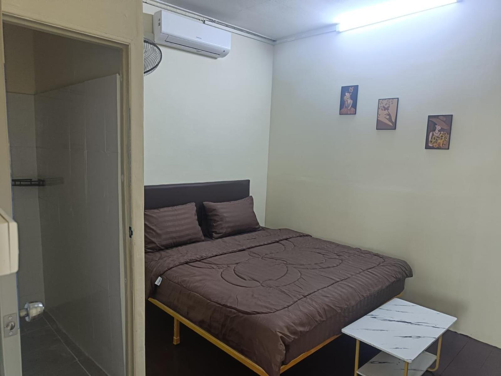 The House Hostel Bangkok Exterior foto